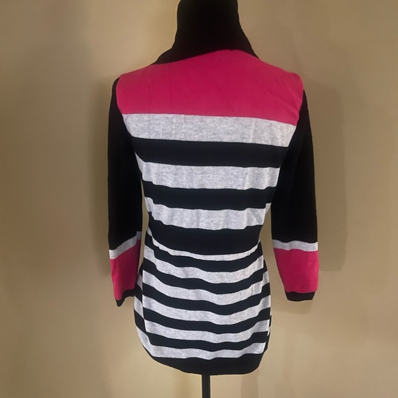 ❄️TAKE 50% OFF LIST PRICE❄️ One A cardigan - Picture 2 of 7